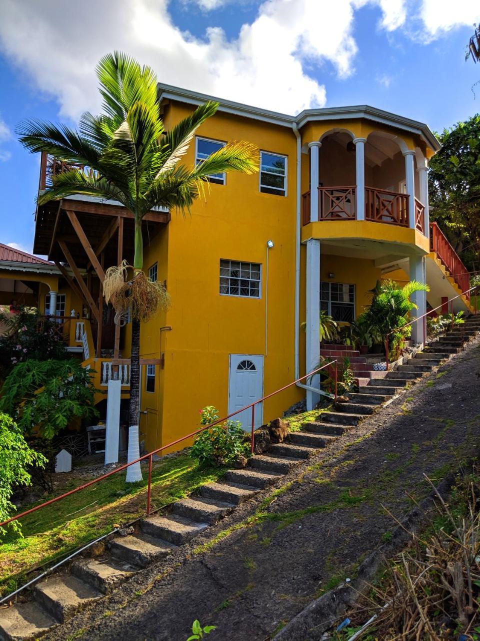 Готель Sunset Lane Laborie Екстер'єр фото