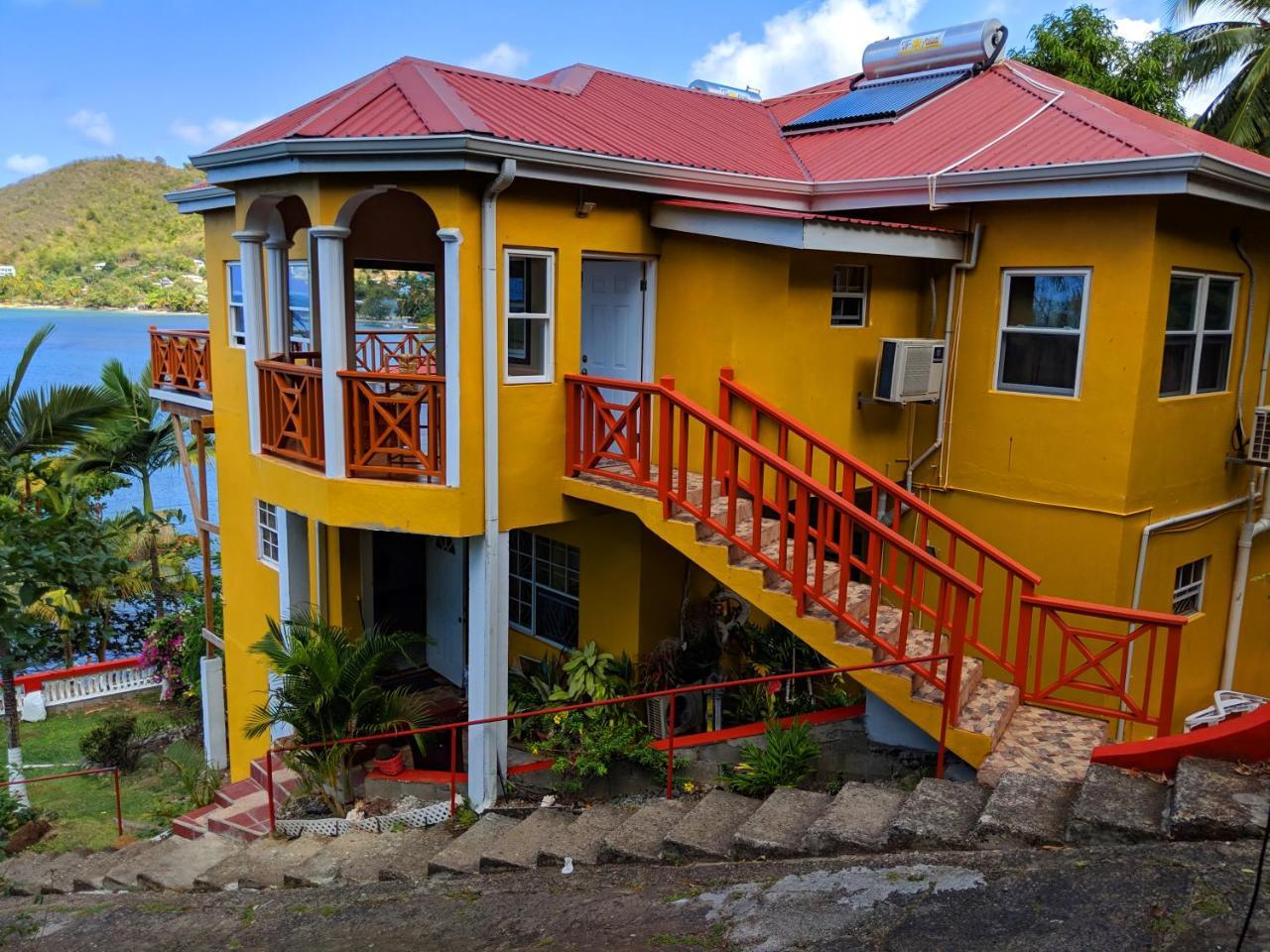 Готель Sunset Lane Laborie Екстер'єр фото